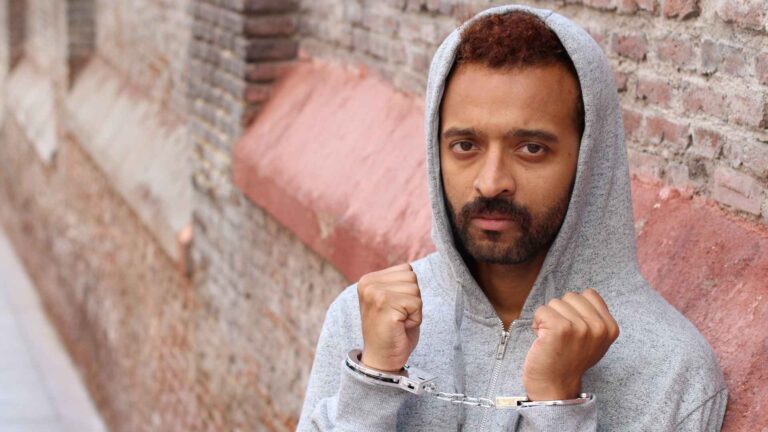 Nuevas pautas de arresto y deportación de inmigrantes para los agentes de ICE